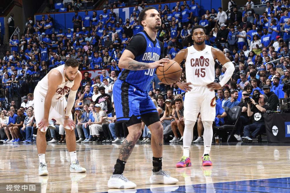 1握手言和 1握手言和